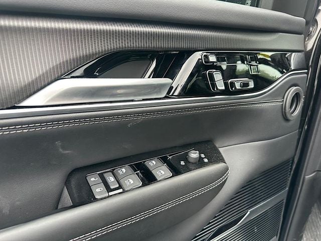 2024 Jeep Grand Wagoneer Series II