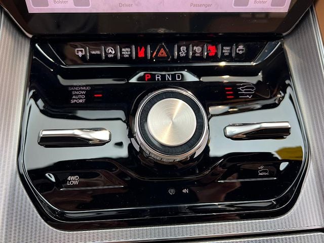 2023 Jeep Grand Wagoneer Series III