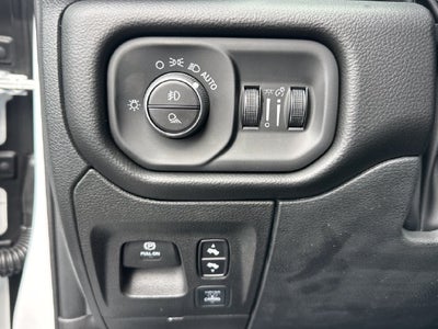 2027 RAM 1500 Big Horn/Lone Star