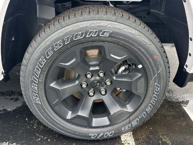 2027 RAM 1500 Big Horn/Lone Star