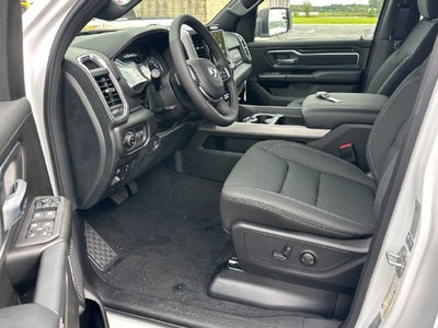 2027 RAM 1500 Big Horn/Lone Star