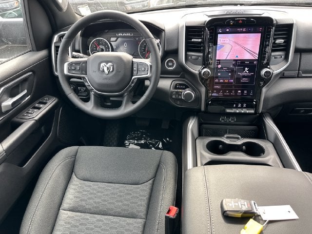 2027 RAM 1500 Big Horn/Lone Star