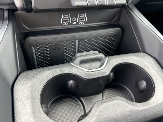 2027 RAM 1500 Big Horn/Lone Star