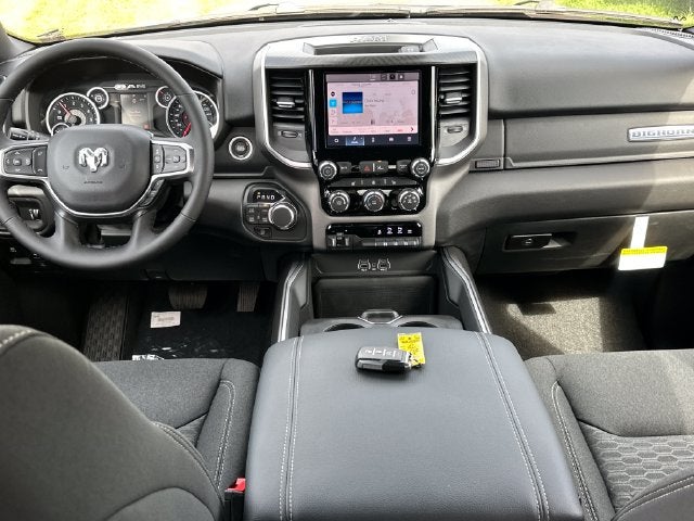 2027 RAM 1500 Big Horn/Lone Star