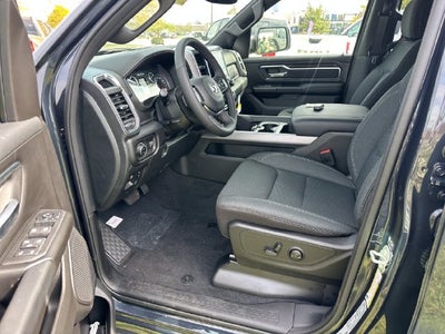 2027 RAM 1500 Big Horn/Lone Star