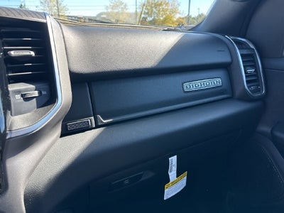 2027 RAM 1500 Big Horn/Lone Star