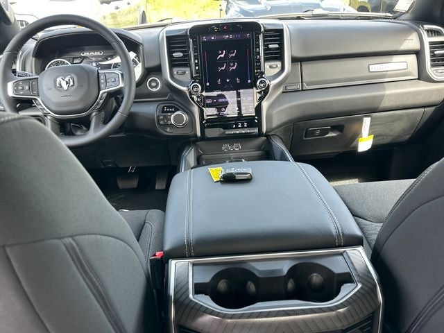 2027 RAM 1500 Big Horn/Lone Star