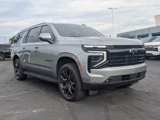 2025 Chevrolet Suburban RST
