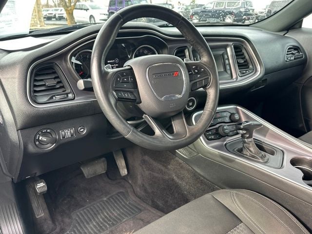 2017 Dodge Challenger SXT