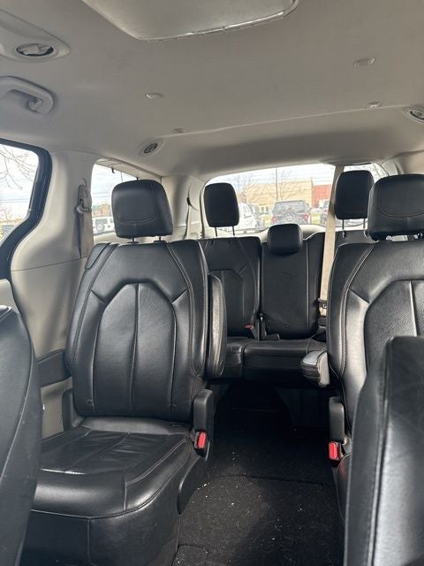 2019 Chrysler Pacifica Touring L