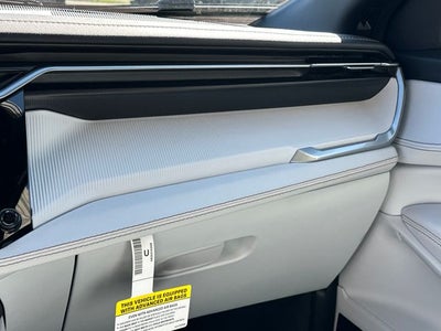 2026 Jeep Cherokee Overland