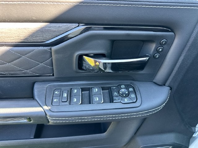 2027 RAM 3500 Limited