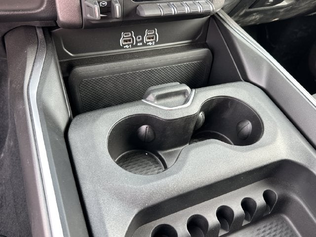 2027 RAM 1500 Big Horn/Lone Star