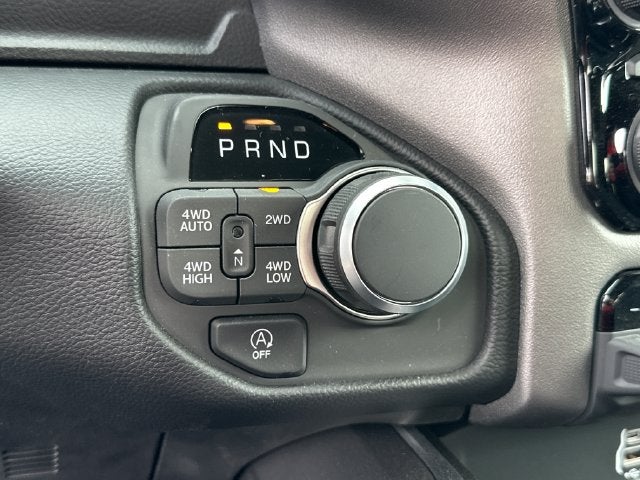 2027 RAM 1500 Big Horn/Lone Star