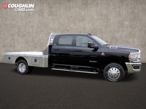 2024 RAM 3500 SLT
