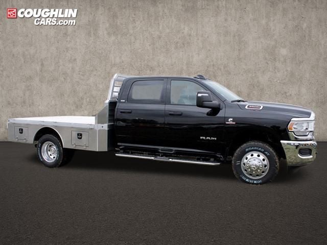 2024 RAM 3500 SLT