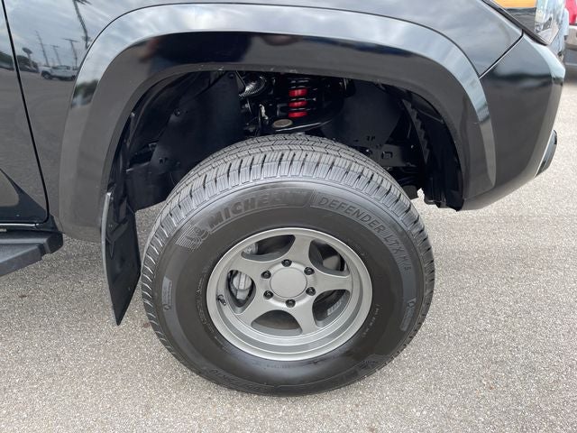 2023 Toyota Tacoma Limited V6