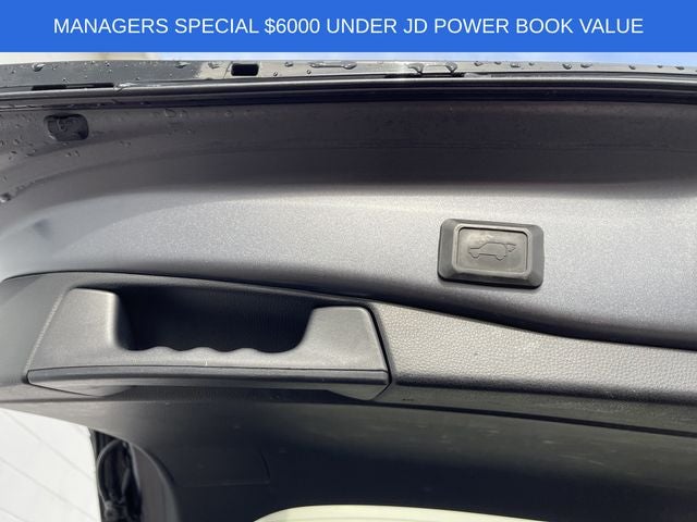 2023 Toyota RAV4 Prime SE