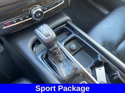2018 Volvo XC90 T5 Momentum