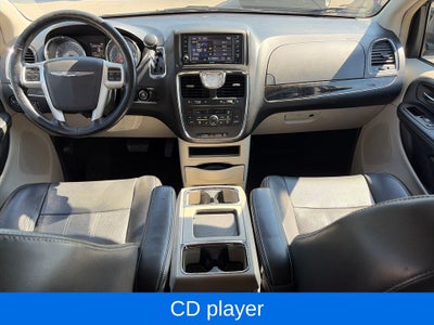 2015 Chrysler Town & Country Touring-L