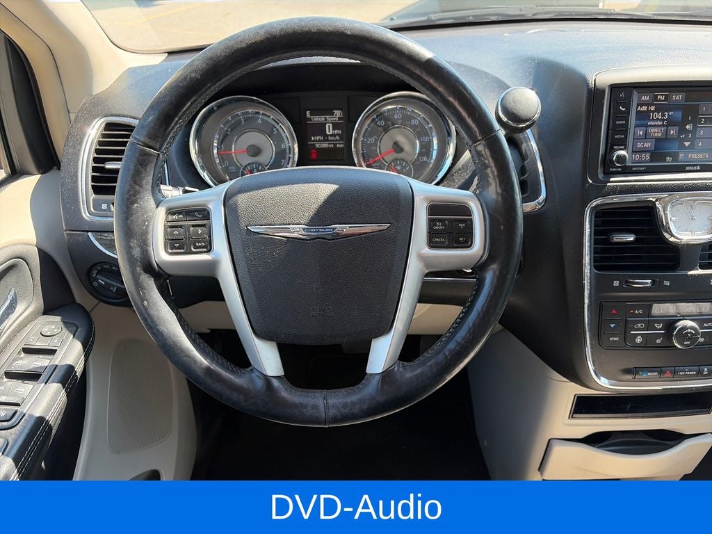 2015 Chrysler Town & Country Touring-L