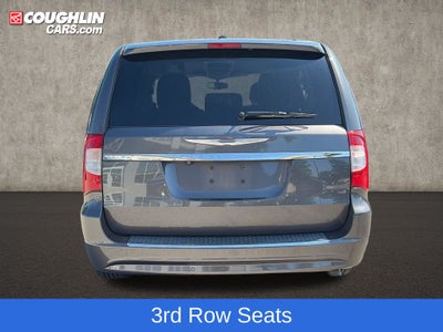 2015 Chrysler Town & Country Touring-L