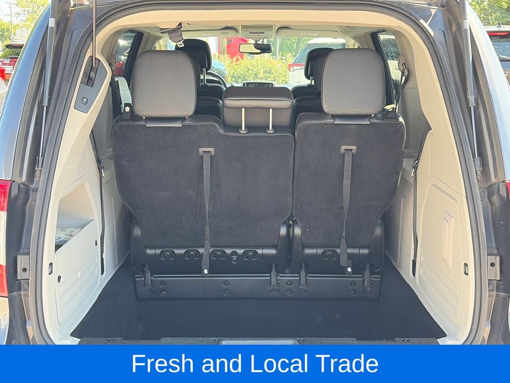 2015 Chrysler Town & Country Touring-L