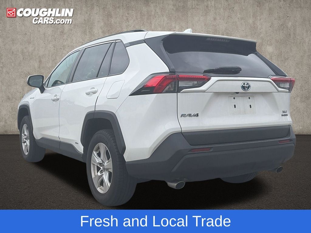 2021 Toyota RAV4 Hybrid XLE