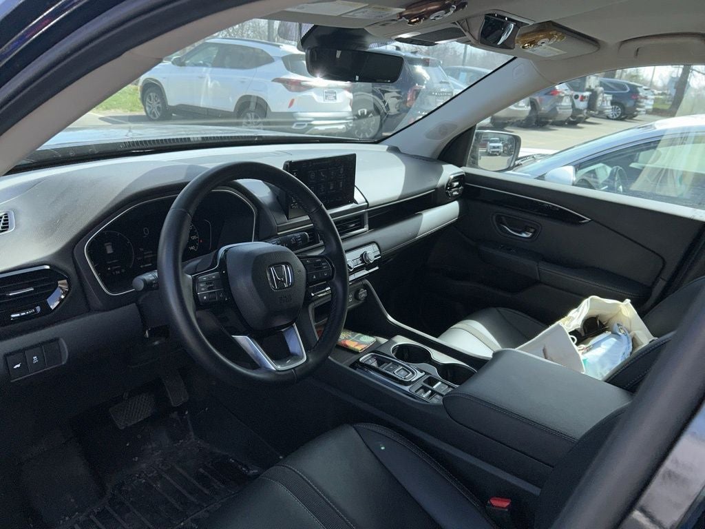 2025 Honda Pilot Base