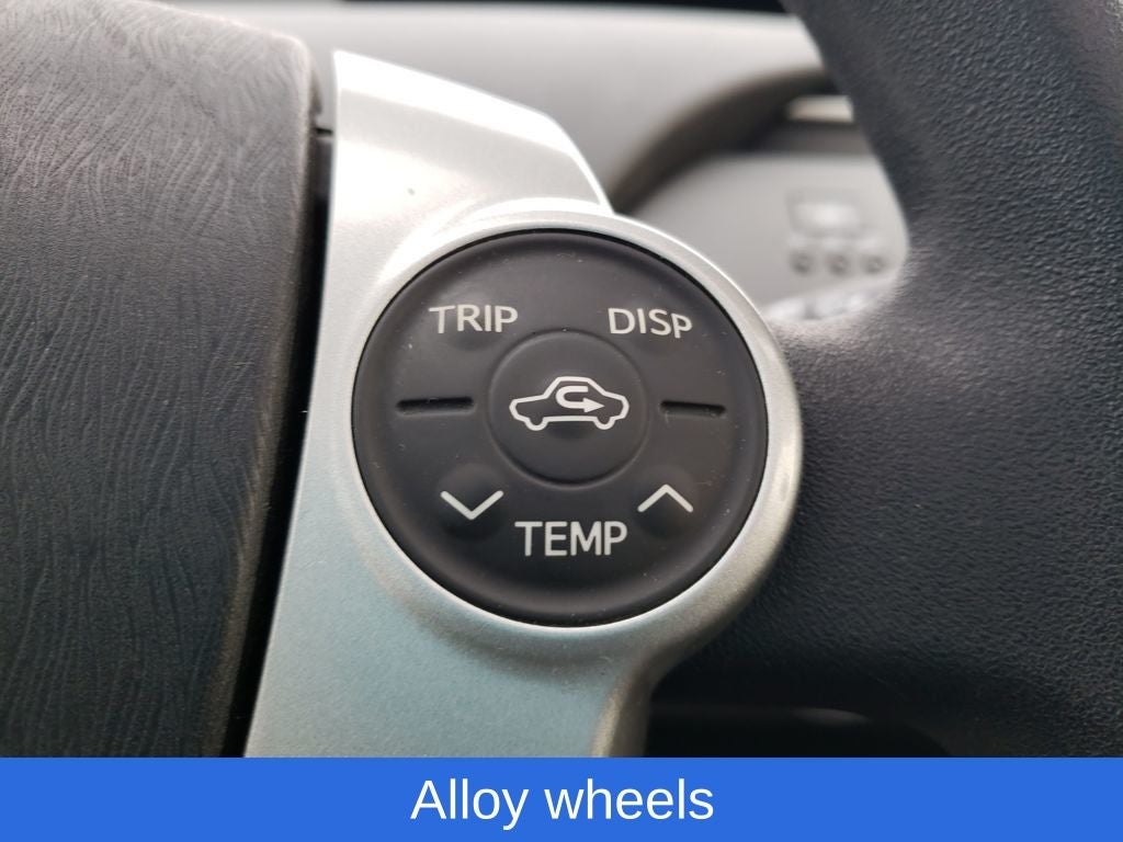 2010 Toyota Prius III