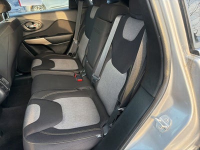 2018 Jeep Cherokee Latitude