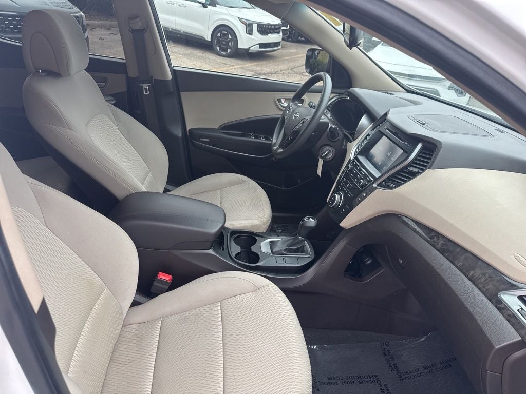 2017 Hyundai Santa Fe Sport 2.4 Base