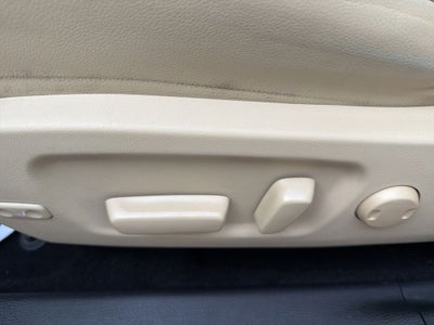 2014 Toyota Highlander Base