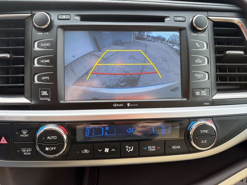 2014 Toyota Highlander Base