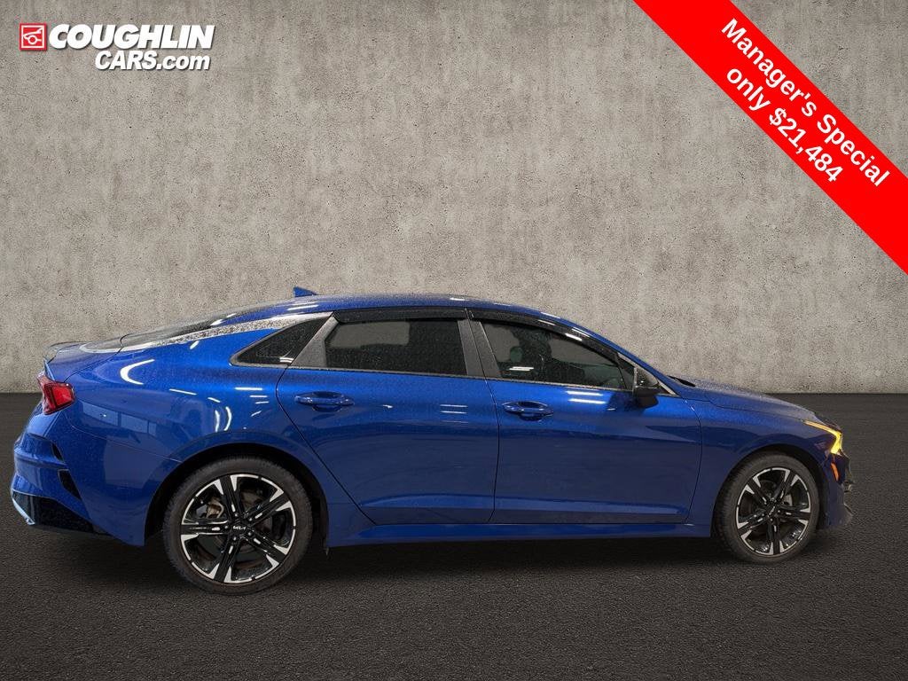 2022 Kia K5 GT-Line