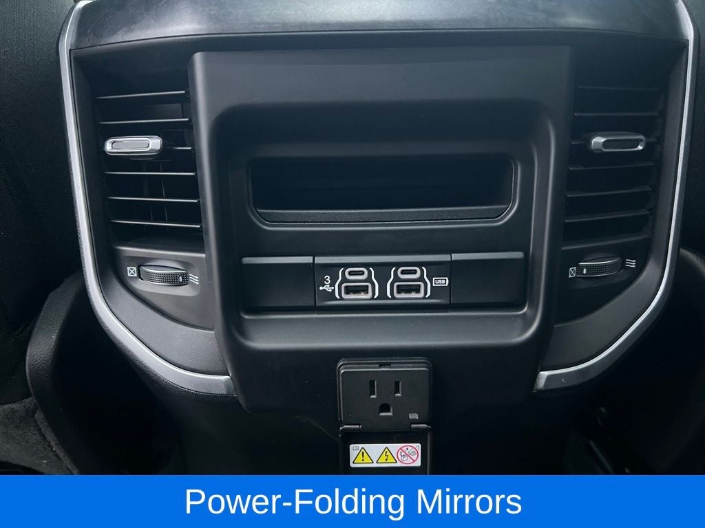 2020 RAM 1500 Big Horn/Lone Star Night Edition