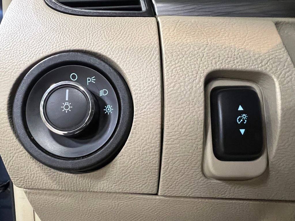 2018 Ford Taurus SEL