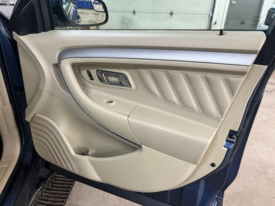 2018 Ford Taurus SEL