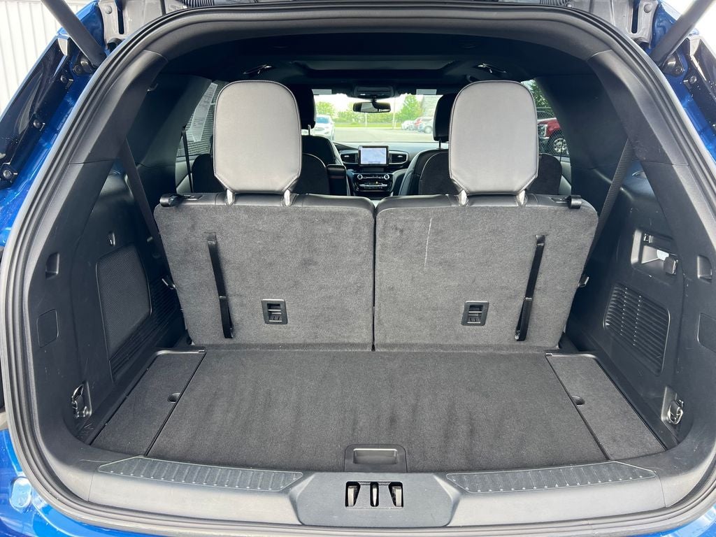 2022 Ford Explorer ST-Line