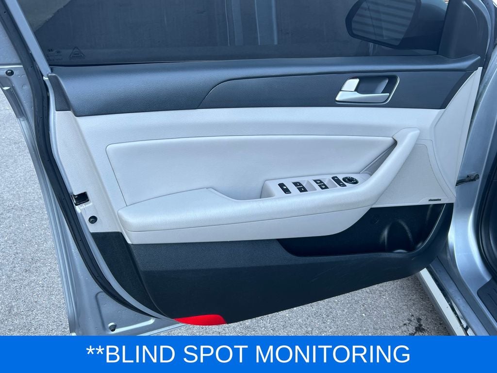2016 Hyundai Sonata Base