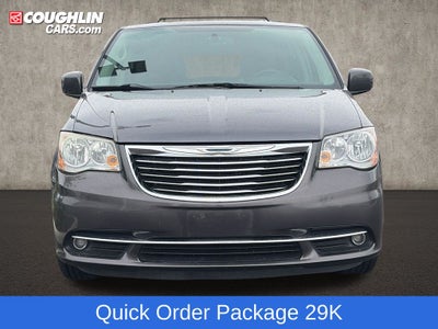 2016 Chrysler Town & Country Touring