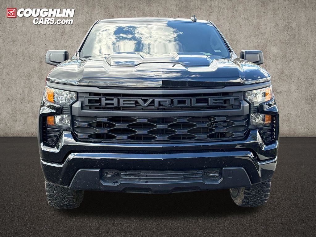 2022 Chevrolet Silverado 1500 Custom Trail Boss