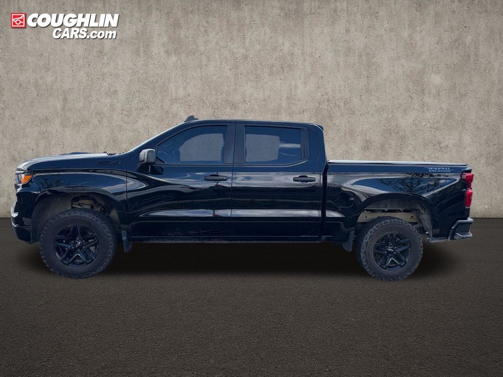 2022 Chevrolet Silverado 1500 Custom Trail Boss