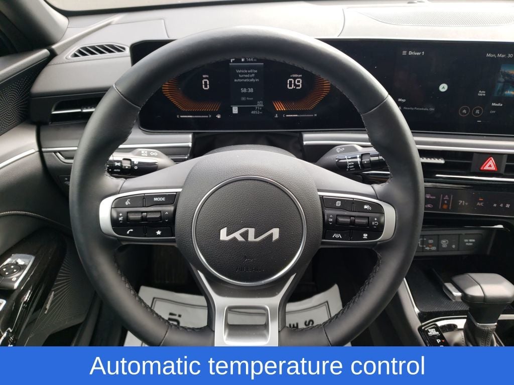 2025 Kia K5 GT-Line