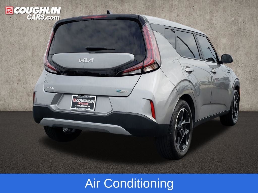 2023 Kia Soul EX