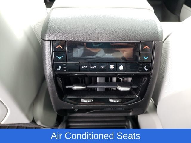 2022 Jeep Grand Cherokee L Overland