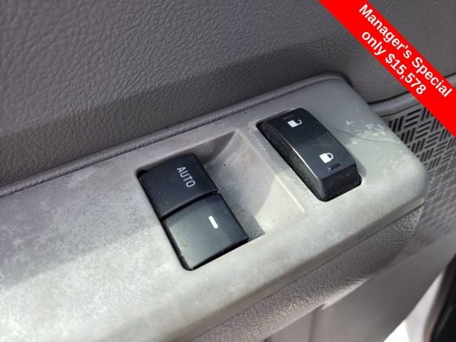 2011 Ford E-350SD Base Cutaway