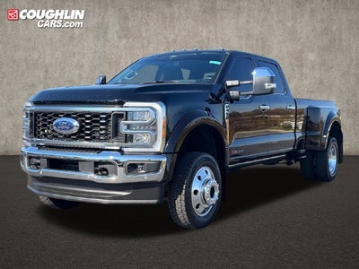 2026 Ford F-450SD Lariat DRW