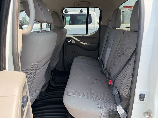 2017 Nissan Frontier S