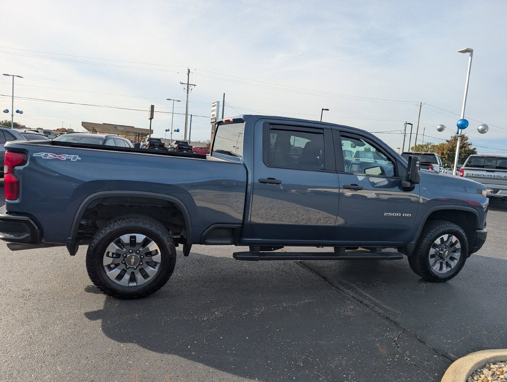 2025 Chevrolet Silverado 2500 HD Custom